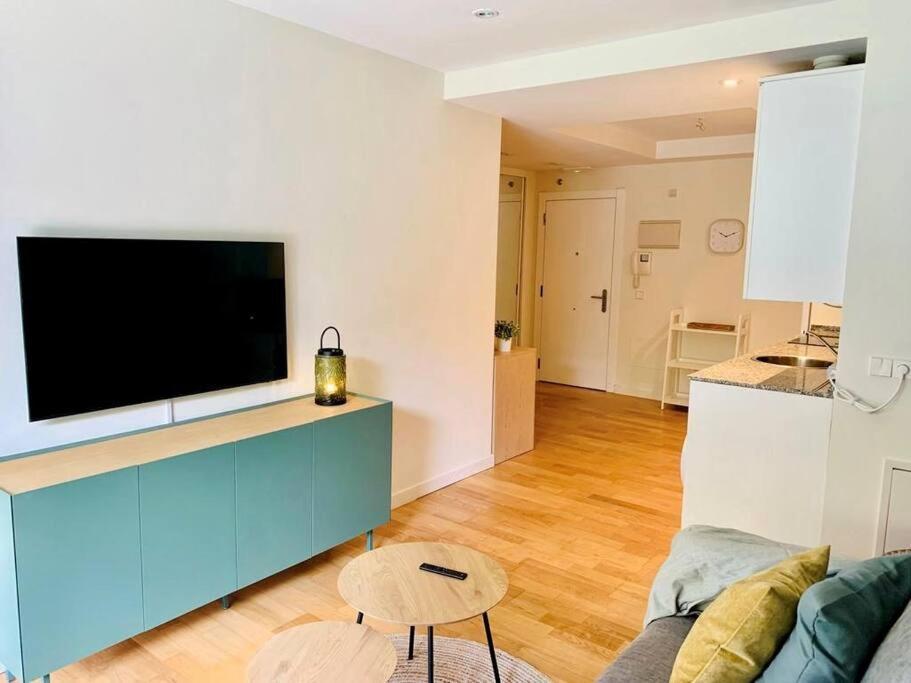 Precioso - Moderno Terraza Y Parking, 2 Hab, 2 Banos, 6-7 Pers - Dispo Abril Y Mayo Llanes Exteriör bild