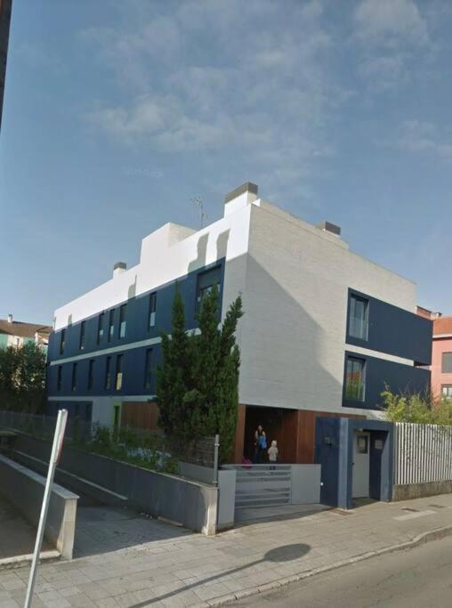 Precioso - Moderno Terraza Y Parking, 2 Hab, 2 Banos, 6-7 Pers - Dispo Abril Y Mayo Llanes Exteriör bild