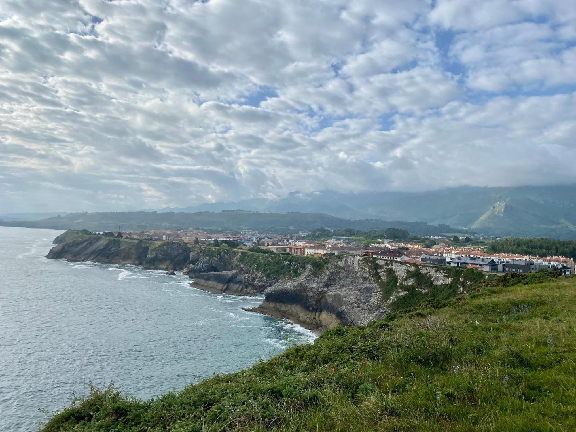 Precioso - Moderno Terraza Y Parking, 2 Hab, 2 Banos, 6-7 Pers - Dispo Abril Y Mayo Llanes Exteriör bild